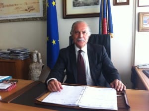 Il sindaco di Ladispoli Paliotta