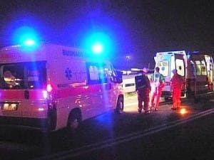 ambulanza_incidente_notte--400x300