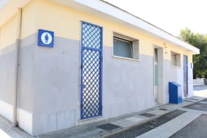 I bagni chiusi della stazione di Ladispoli