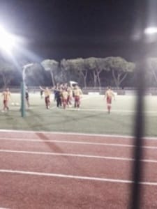I festeggiamenti della squadra dopo la partita
