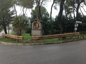 Ingresso-Borgo-del-Sasso