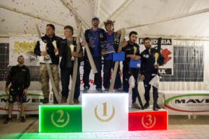 4-sharkbay-podio-tesserati