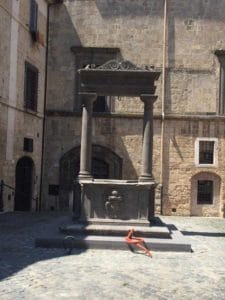 Il pozzo Vipereschi in piazza Soderini