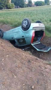 Auto ribaltata