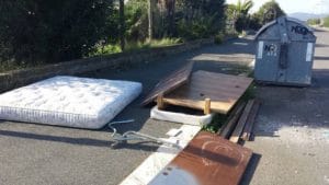 abbandono-rifiuti-ingombranti