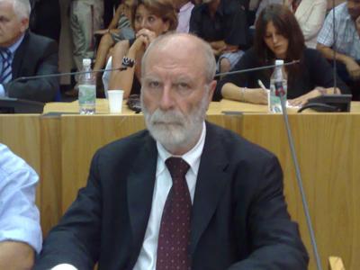 1350457965_gino_ciogli_3