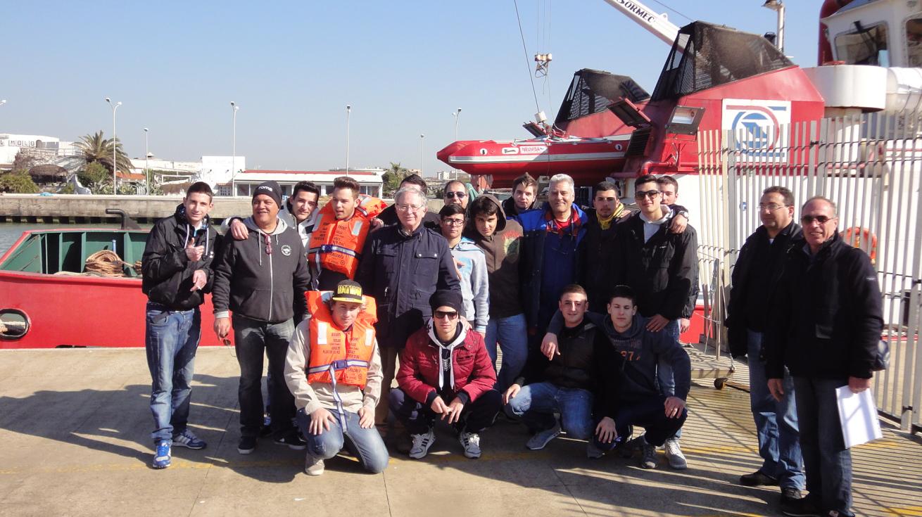 Allievi e Docenti_foto di classe