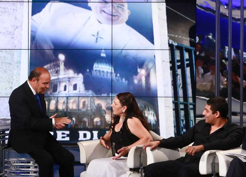 Casamonica a Porta a Porta. Il Campidoglio: “La Rai chieda scusa”. Anzaldi del Pd: “Potenziale violazione del contratto di servizio della Rai”