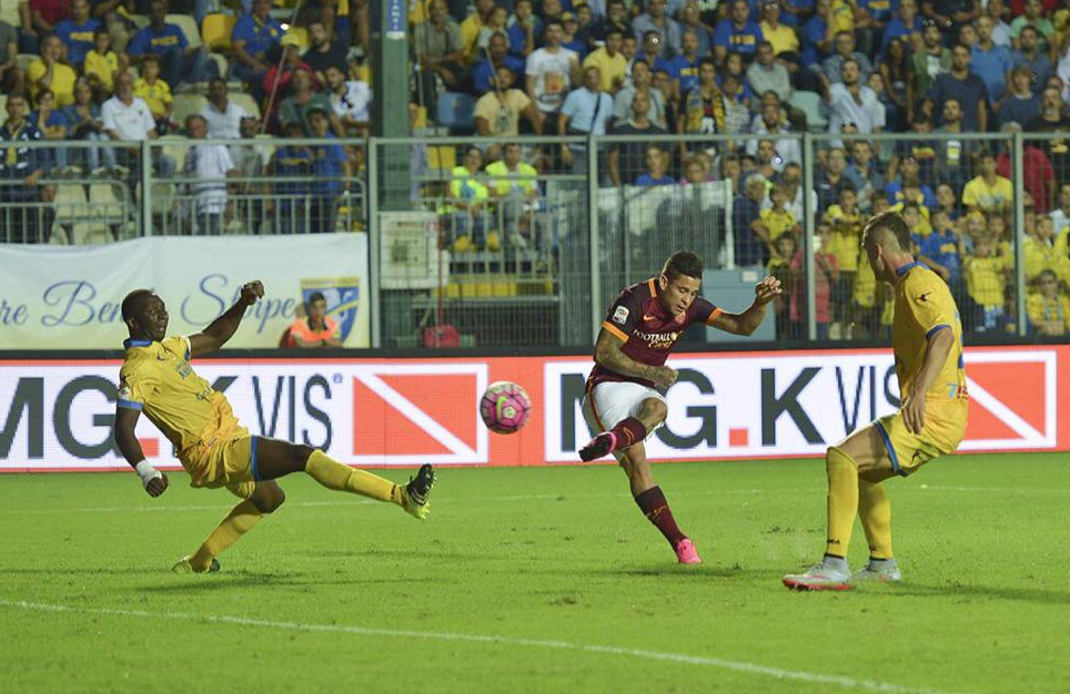 Calcio. La Roma batte il Frosinone per 2-0. A segno Iago Falque ed Iturbe. Soddisfazione per Garcia. “Era importante vincere”