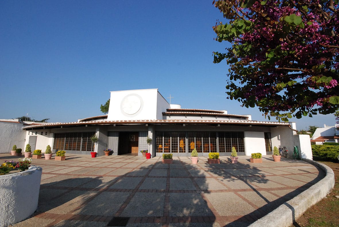 La chiesa di Cerenova La chiesa di Cerenova