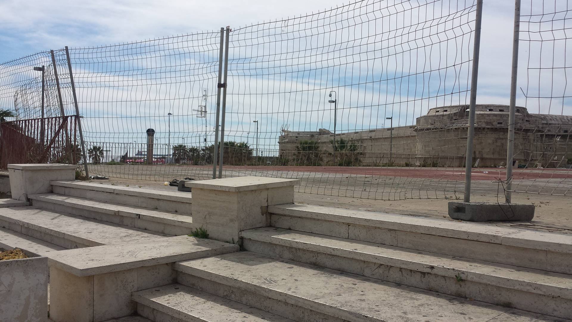 13063976_10209257394861779_1218656733_o