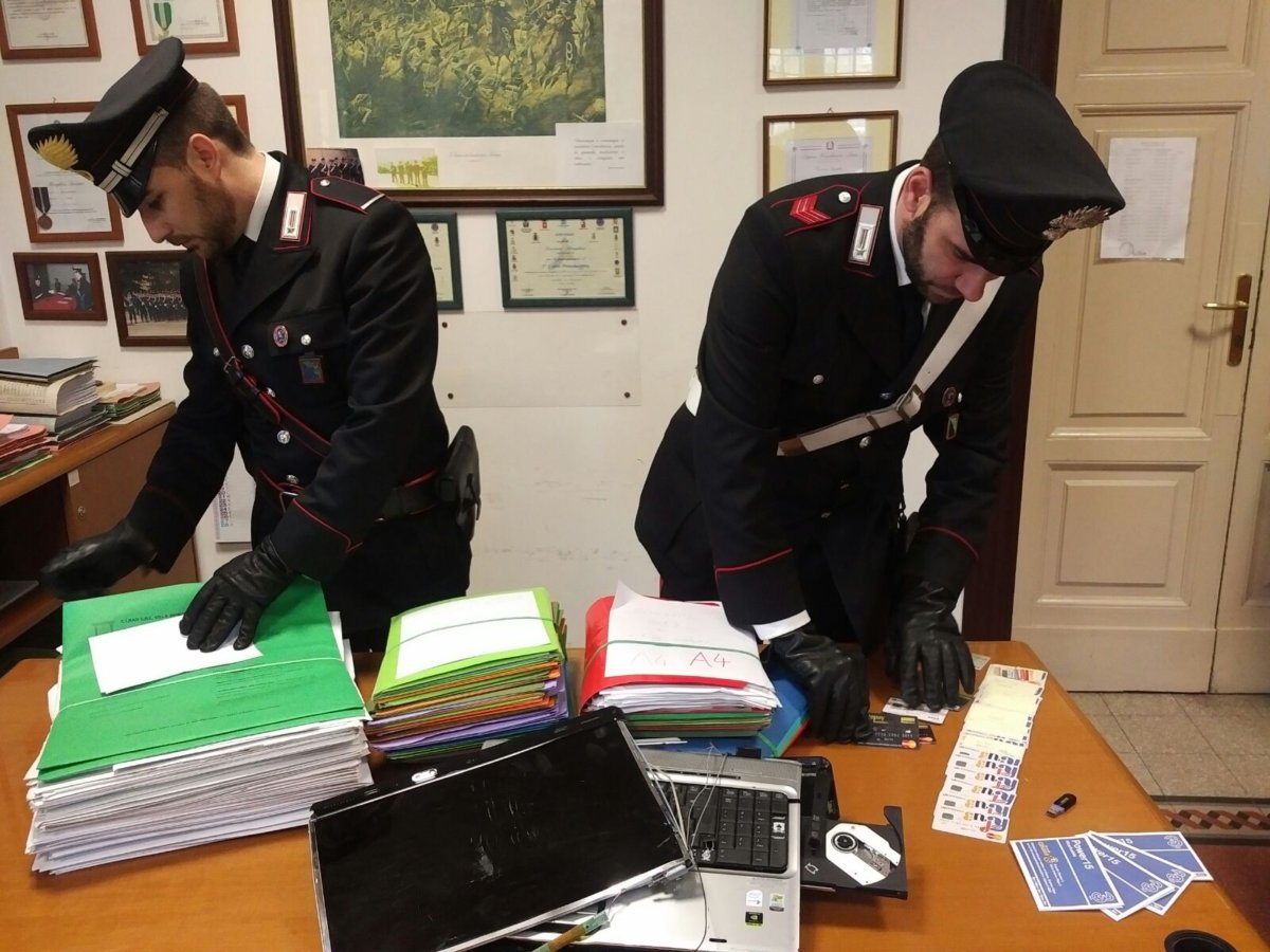 CIVITAVECCHIA – Operazione Bad Doctor il materiale sequestrato da Carabinieri (5)