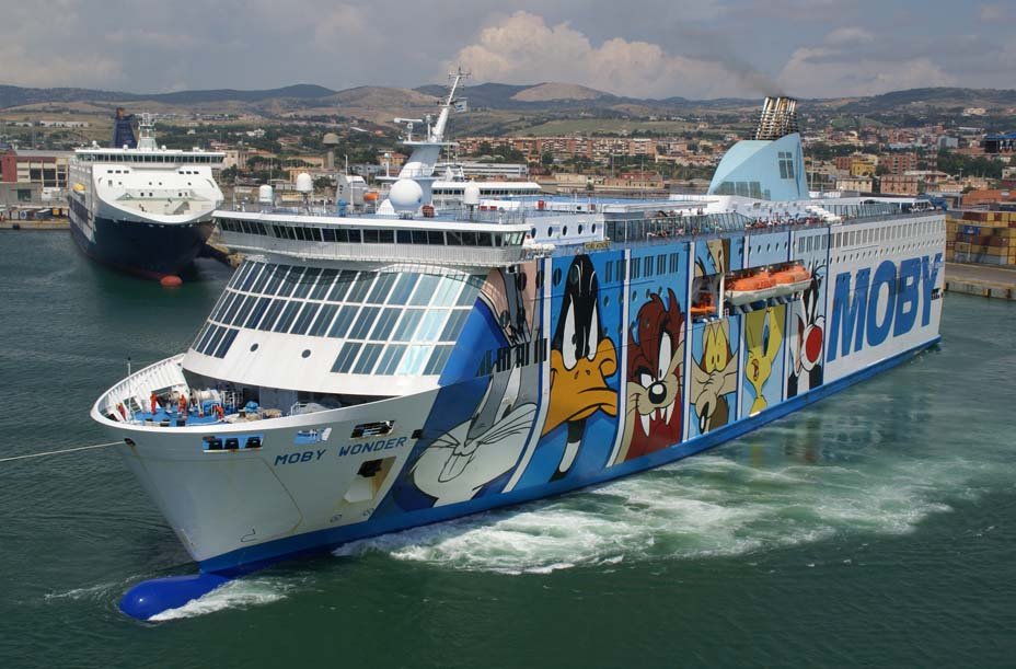 MOBY FREEDOM Dep Civitavecchia Andrew Cooke lr