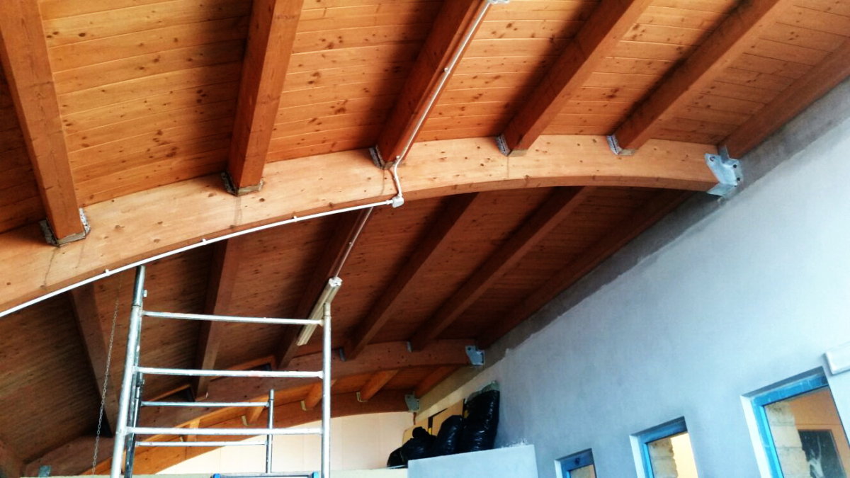 lavori_copertura_palazzetto2