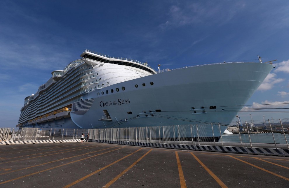 Anche nel 2018 Civitavecchia ospita la Symphony, nave da crociera Royal Caribbean più grande al mondo