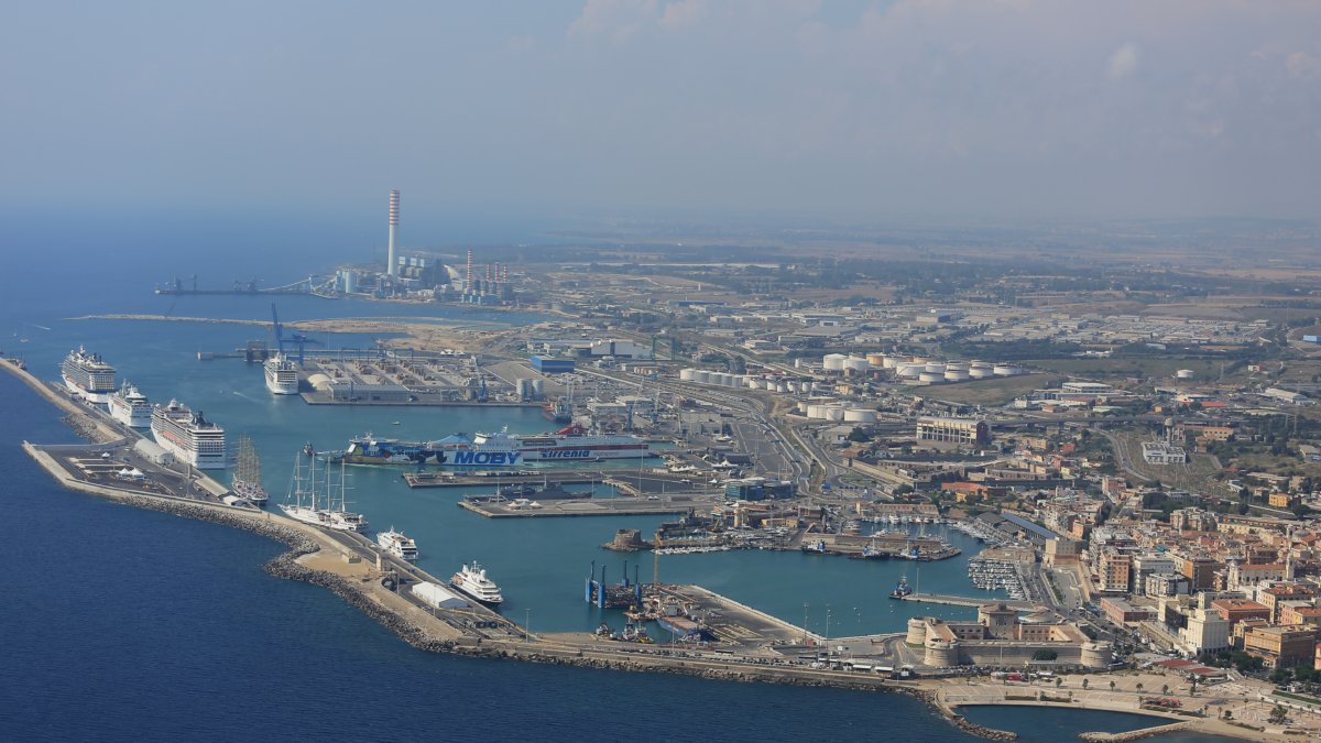 Porto_Civitavecchia_aerea-1