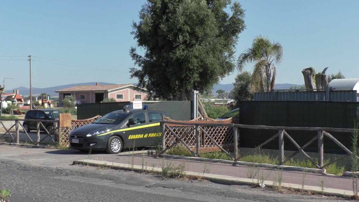 Ladispoli, torna l’ordinanza ad personam per i parcheggi di via Roma