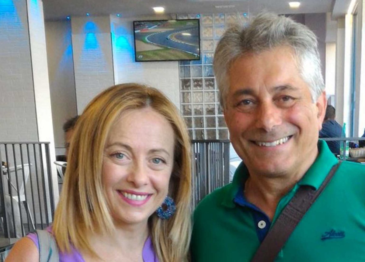 cavaliere-giorgia-meloni