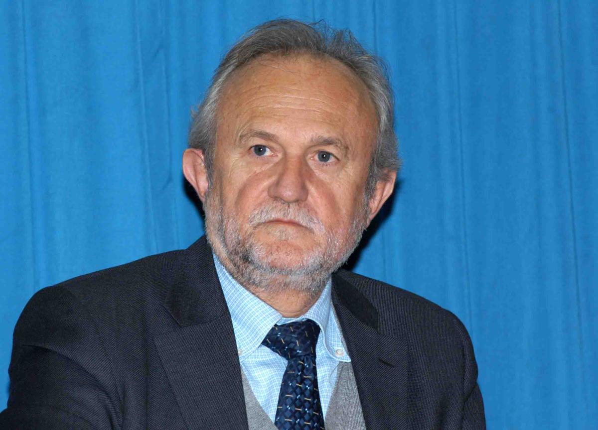 ESTERINO-MONTINO ESTERINO-MONTINO