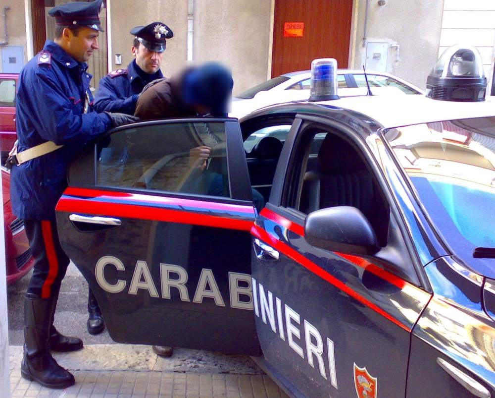 carabinieri-arresto generico Arresto carabinieri