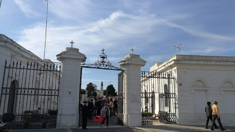 cimitero vecchio civitavecchia ingresso1