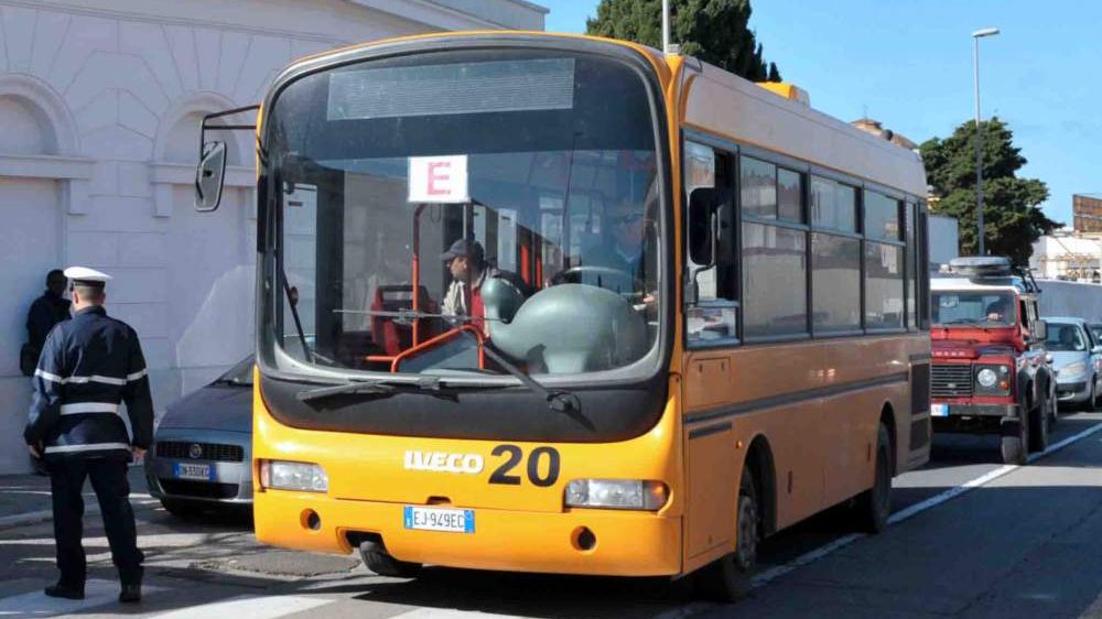 cropped-BUS-ETM-ARGO-TPL-civitavecchia.jpg