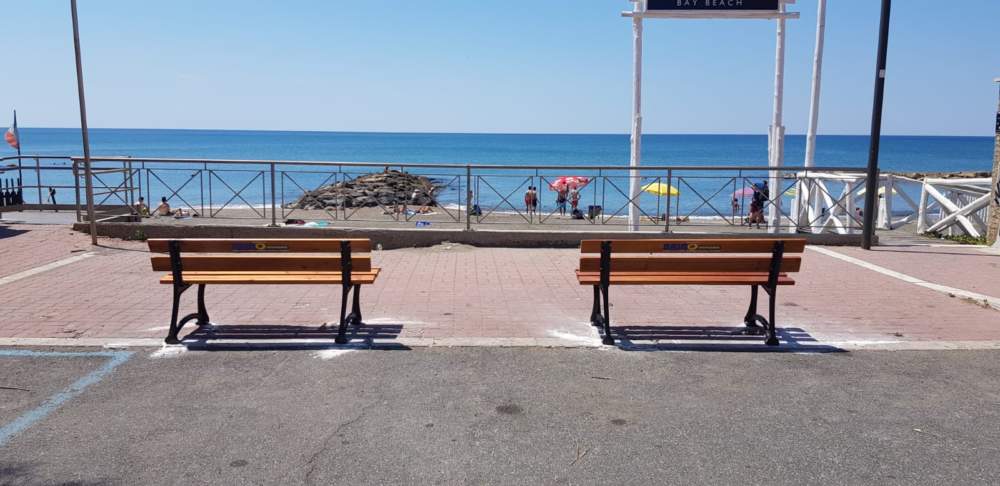 Panchine lungomare Ladispoli