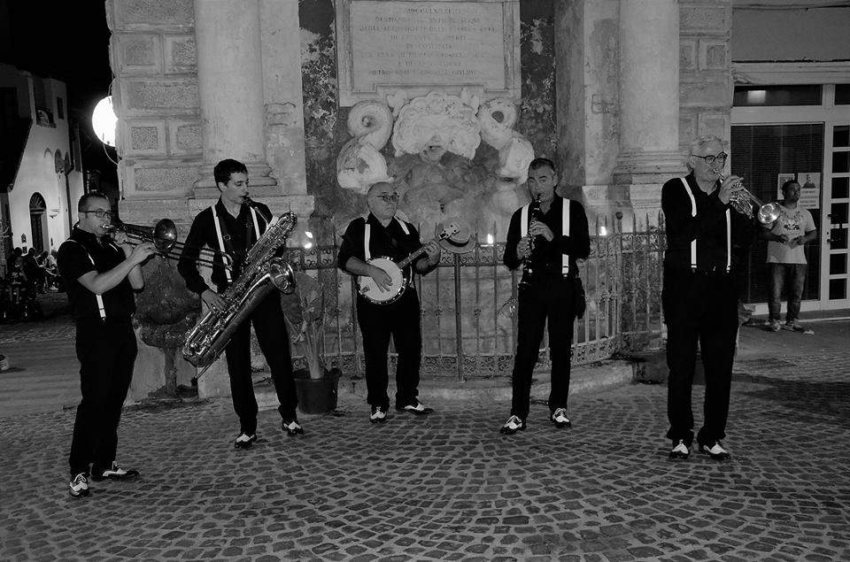 Zambra Dixie Jazz Band
