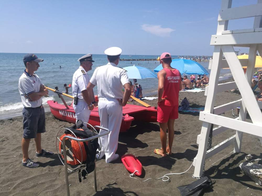 guardia costiera spiaggia