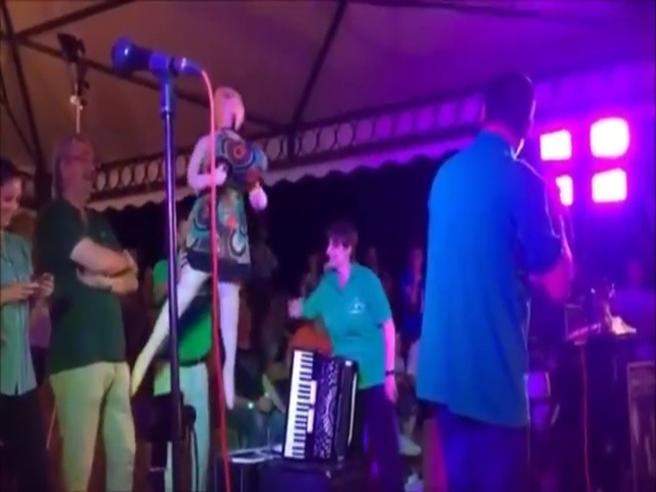 bambola gonfiabile salvini