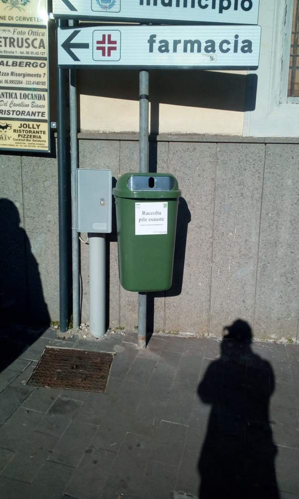 Raccoglitori pile esaurite Cerveteri