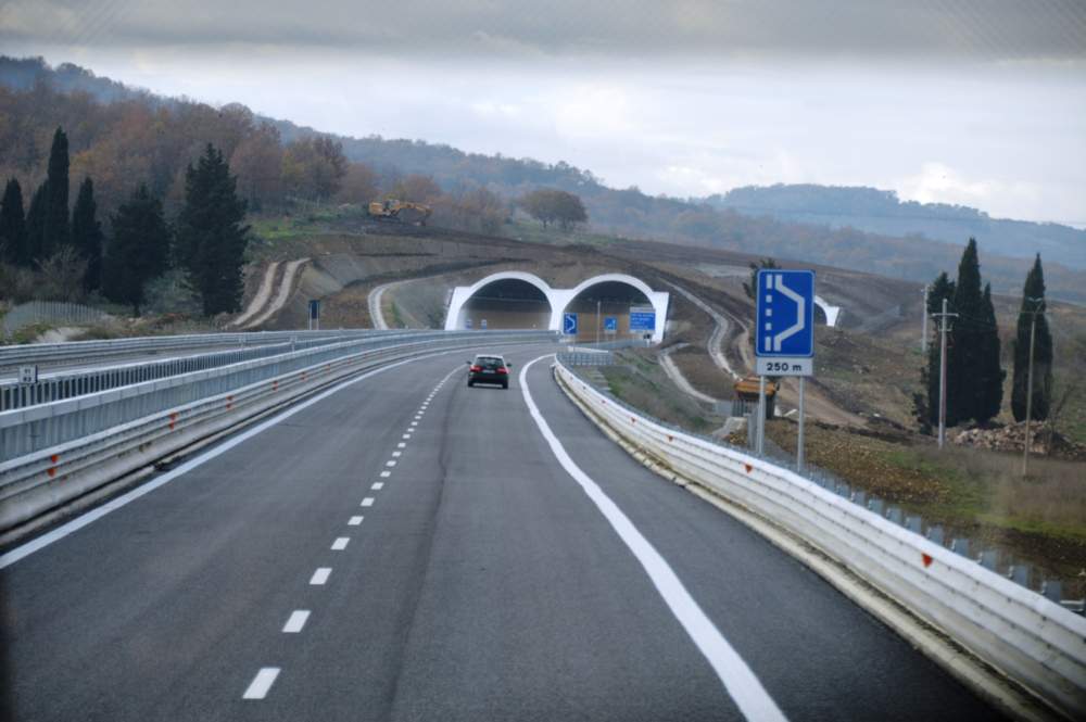 Trasversale, Battistoni: “Interrogazione alla ministra de Micheli”