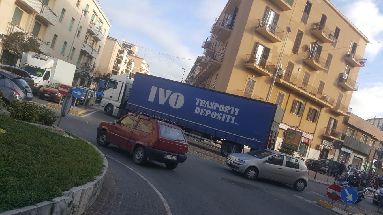 tir civitavecchia