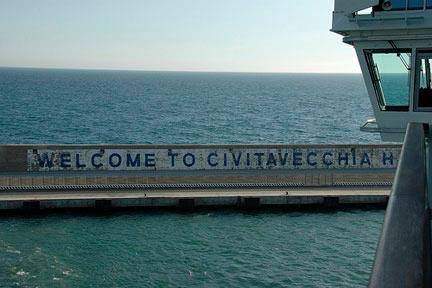 Scritta porto civitavecchia Scritta porto civitavecchia