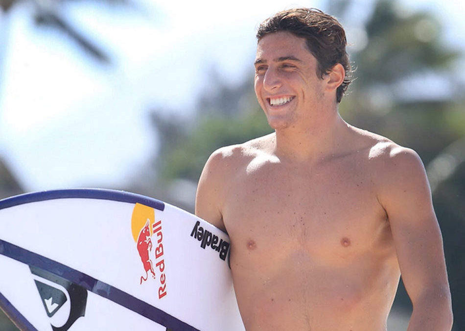 Surf, Leonardo Fioravanti in vista di Tokyo 2020: “Voglio dimostrare che anche un italiano può vincere nel surf”