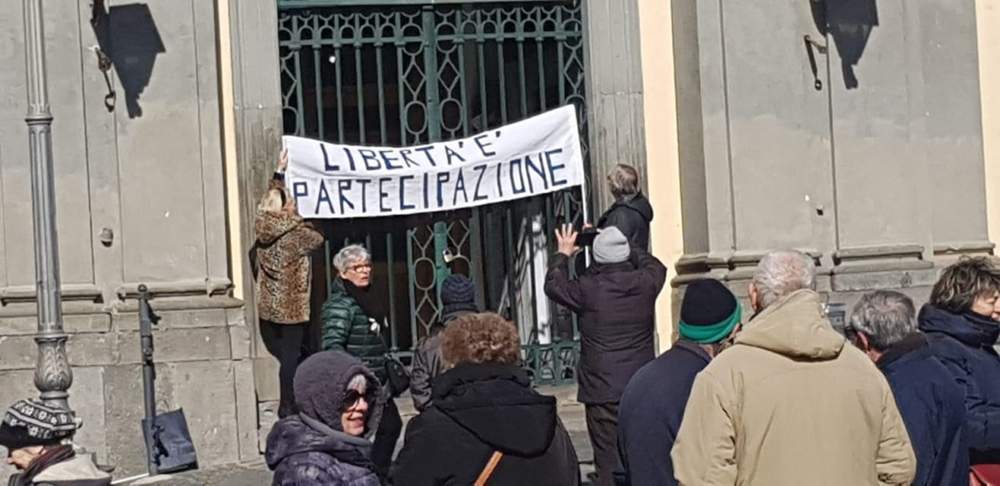 Manifestazione Bracciano, il comitato: “Notizie false da un giornale pagato con i soldi dei cittadini”