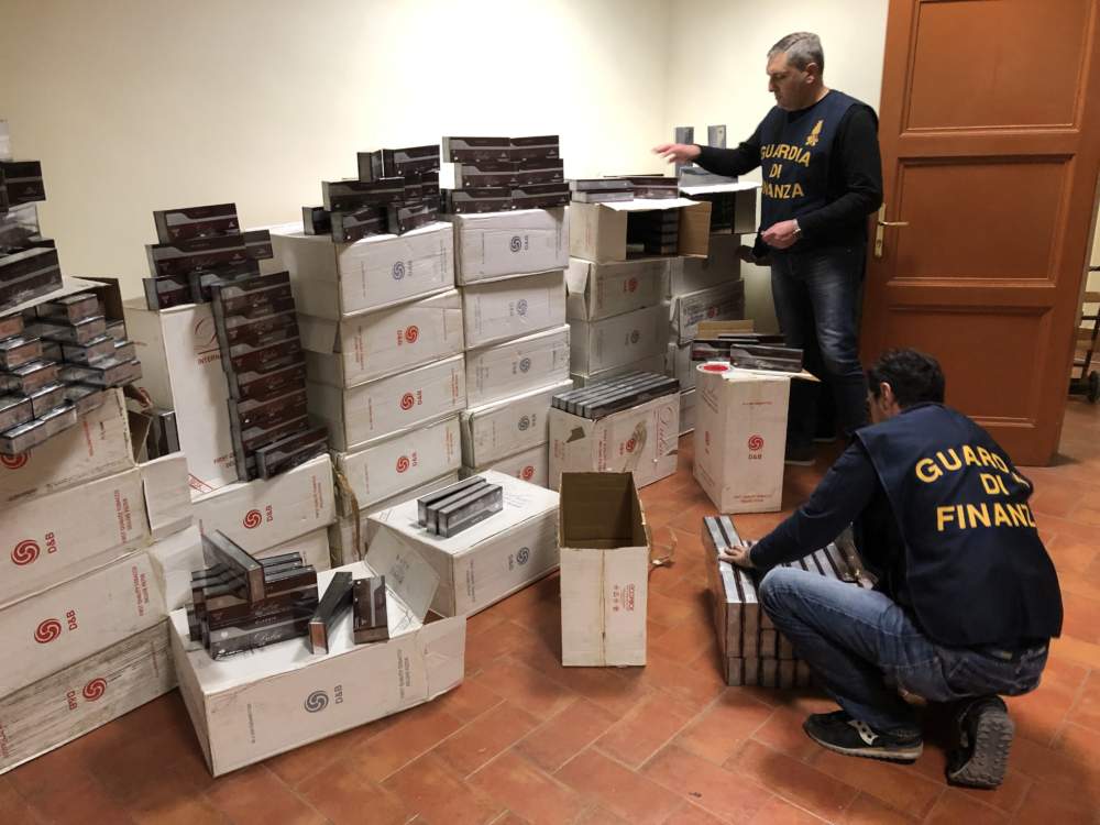 contrabbando sigarette finanza (1)