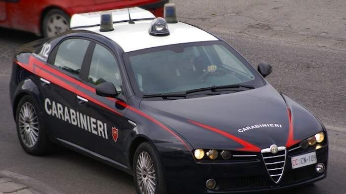 cropped-gazzella-dei-carabinieri-1533203907VDQ-1.jpg