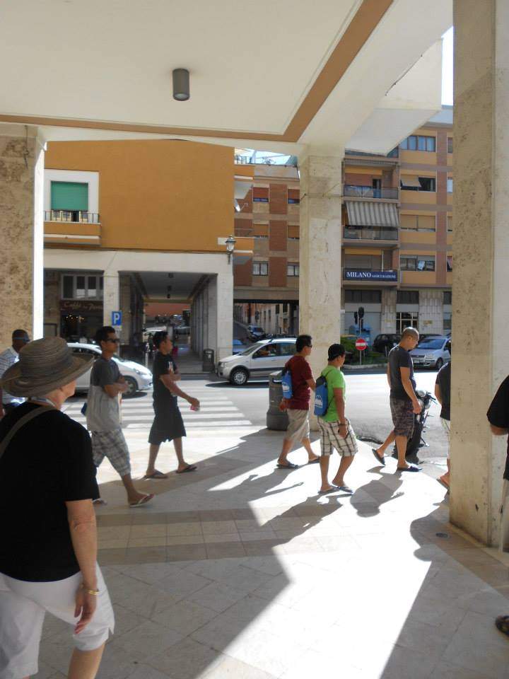 turisti croceristi corso marconi 1