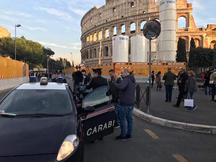 COLOSSEO – I Carabinieri intervenuti (2)