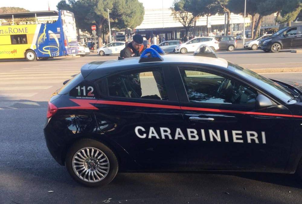Bracciano, arrestato latitante armato ed il suo fiancheggiatore