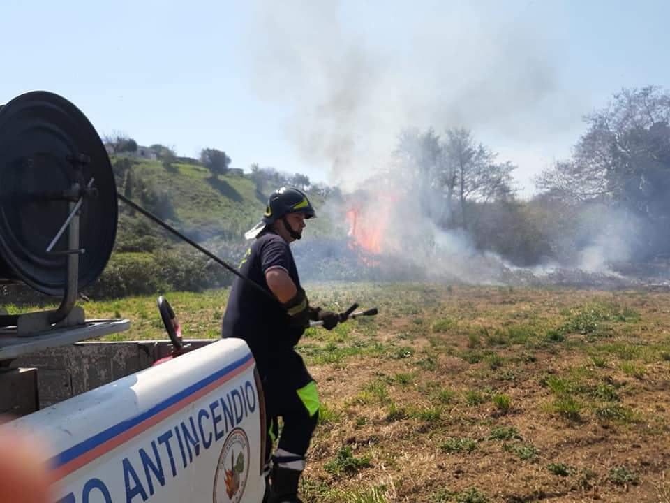 Incendio Cerveteri Protezione Civile Cerveteri Incendio Cerveteri Protezione Civile Cerveteri