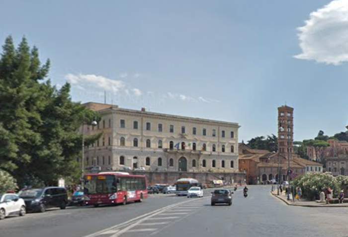 via luigi petroselli