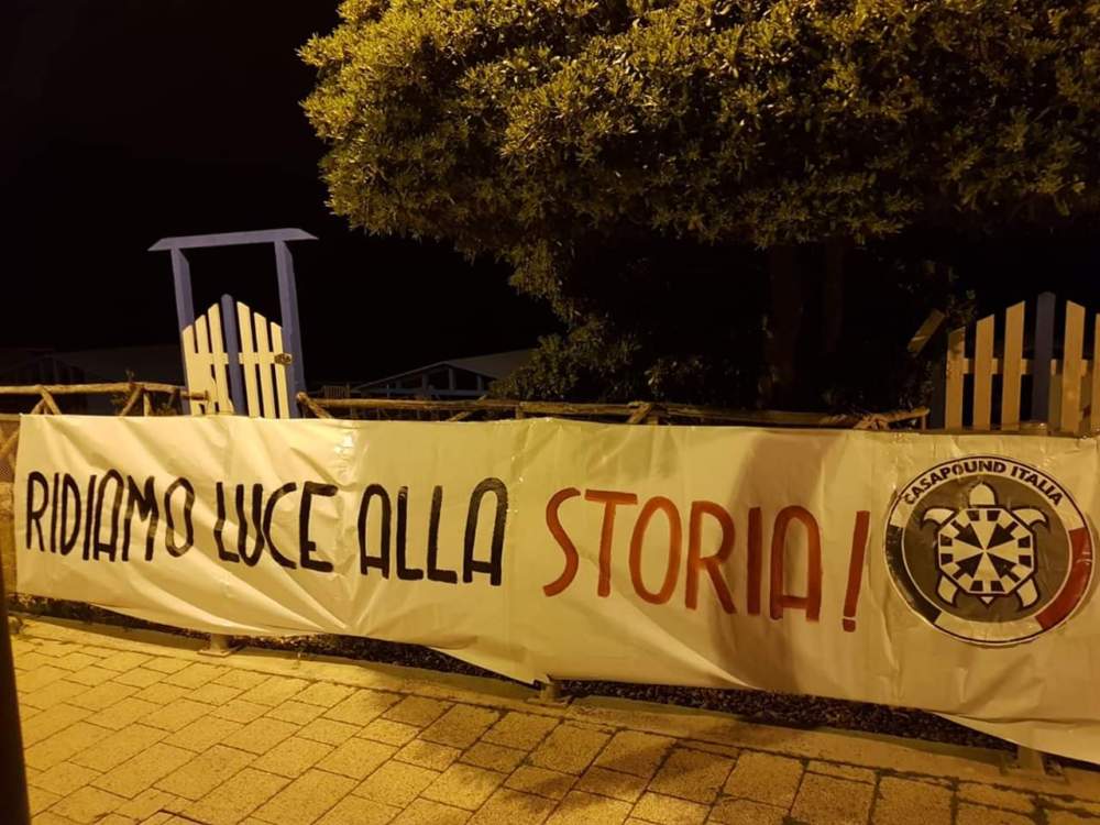 Striscione CasaPound Santa Marinella