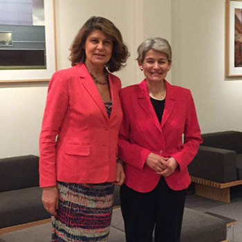 SILVIA COSTA E IRINA BOKOVA DIRETTORE GENERALE DELL’UNESCO DAL 2009 AL 2017 SILVIA COSTA E IRINA BOKOVA DIRETTORE GENERALE DELL'UNESCO DAL 2009 AL 2017