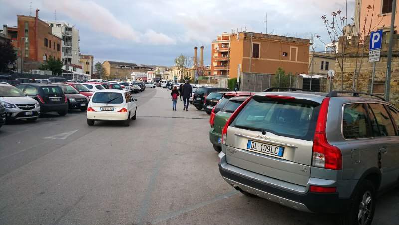 parcheggio trincea civitavecchia 1