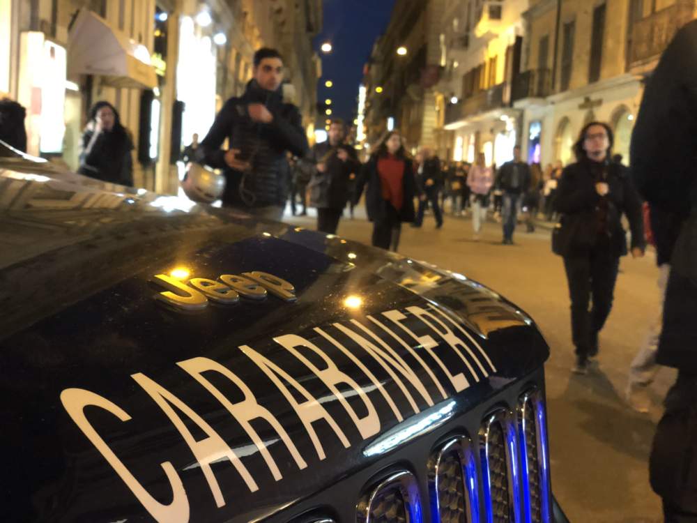 Carabinieri via del corso