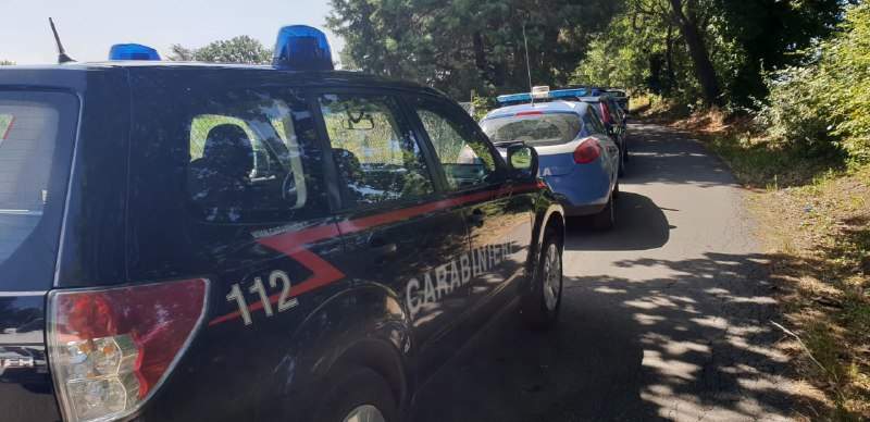 polizia carabinieri 2 polizia carabinieri