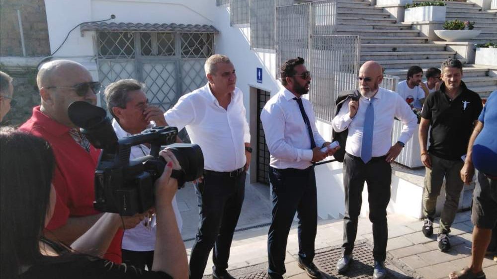cropped-bagni-viale-garibaldi-terrazza-guglielmi-2.jpeg