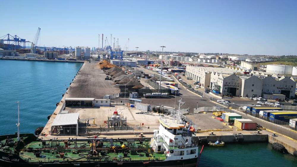 porto industriale commerciale depositi binari civitavecchia